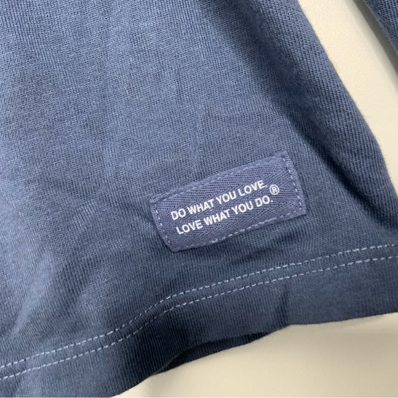 Life is Good “Gnome for the Holidays” Crew Neck Crusher T-Shirt Women’s Medium. - Picture 6 of 7